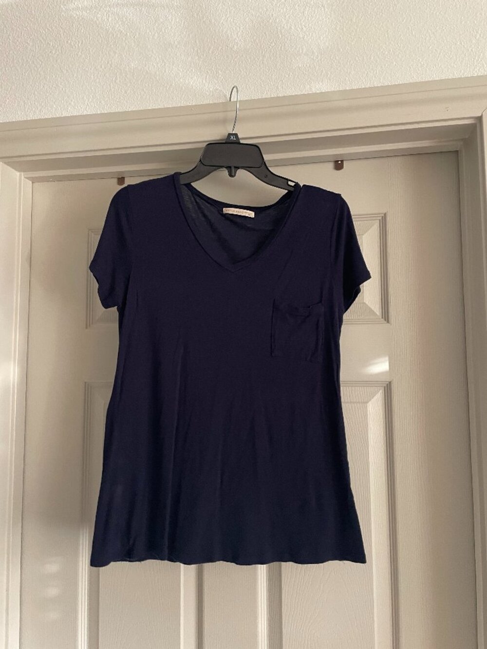 soft navy tshirt